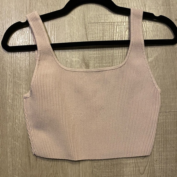 Babaton Sculpt Knit Scoopneck Cropped Tank - Picture 2 of 6